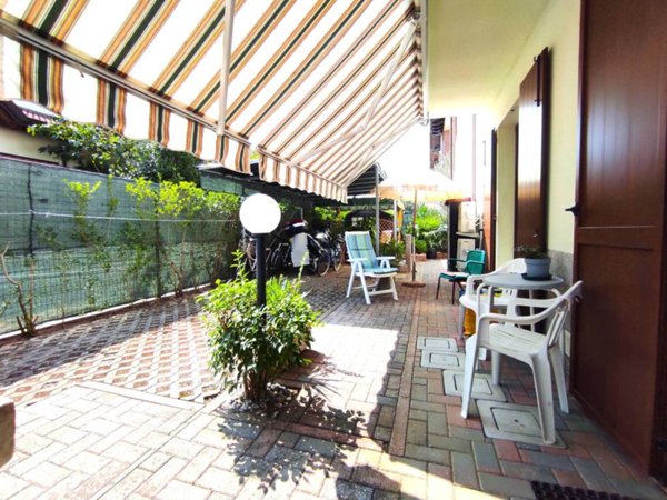 casa indipendente in vendita a Comacchio in zona Lido degli Scacchi