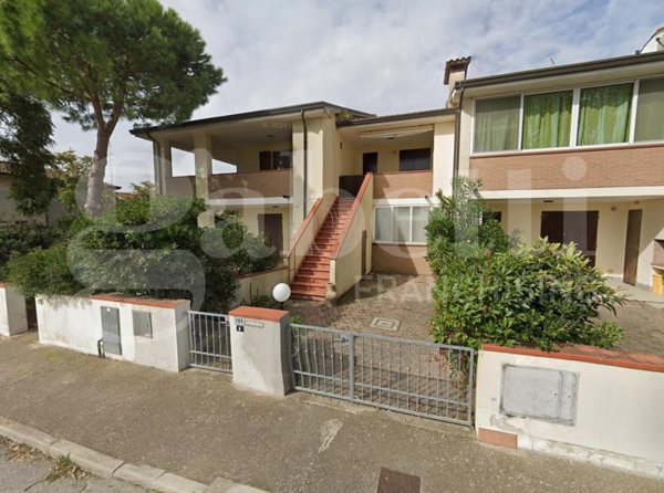 casa indipendente in vendita a Comacchio in zona Lido delle Nazioni