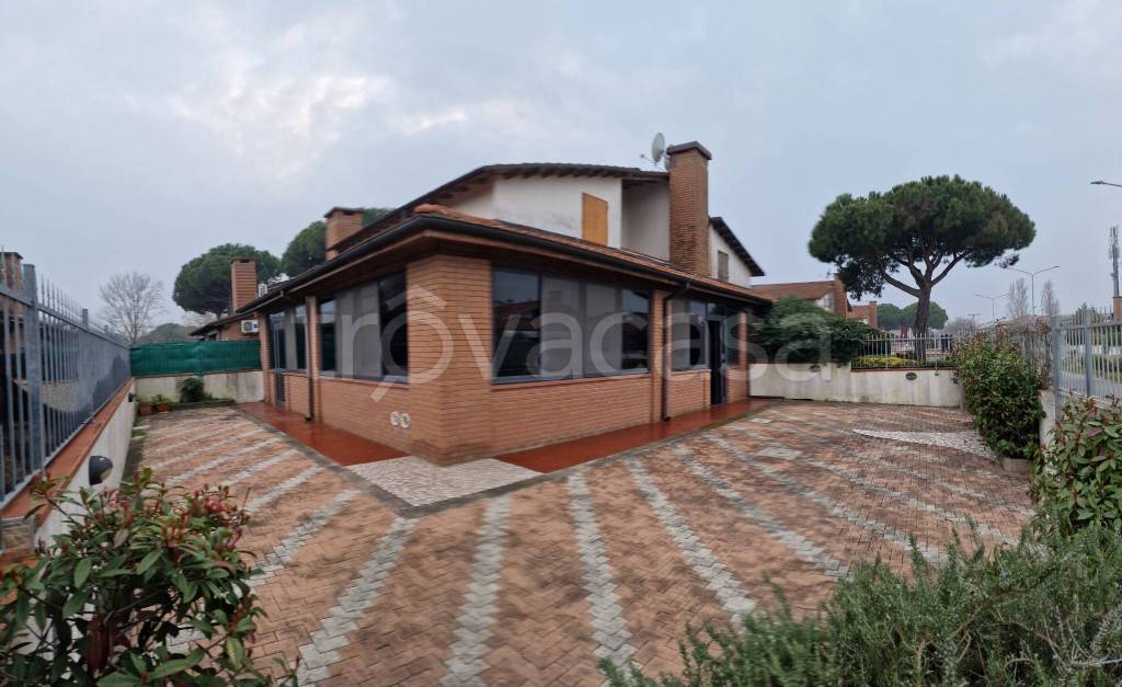 casa indipendente in vendita a Comacchio