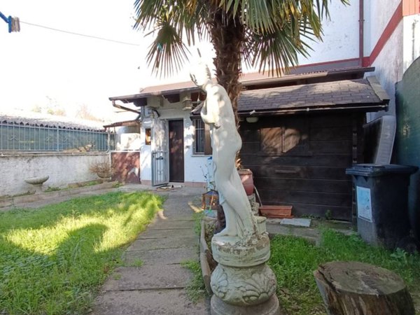 casa indipendente in vendita a Comacchio in zona Lido degli Scacchi