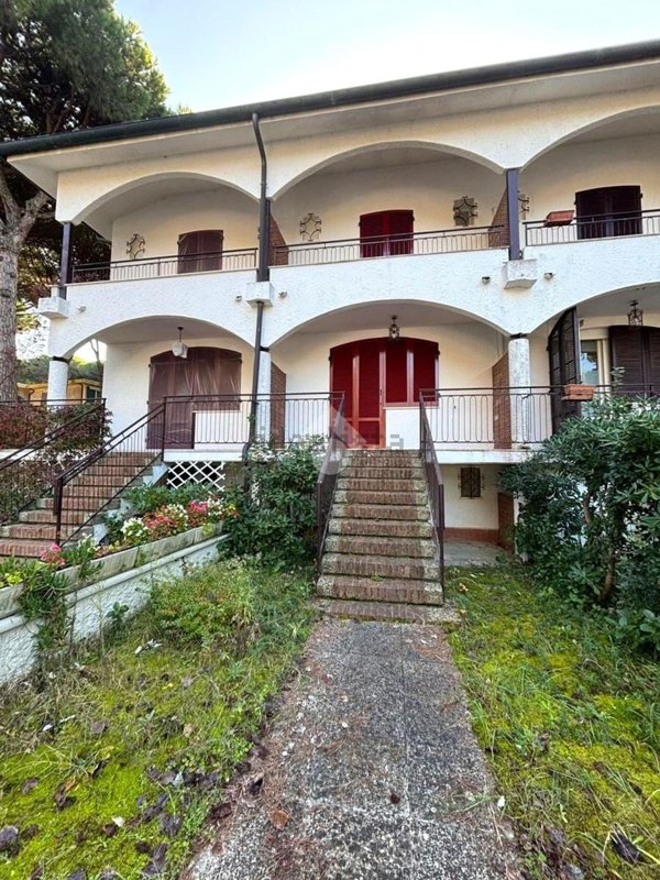 appartamento in vendita a Comacchio in zona Lido di Spina