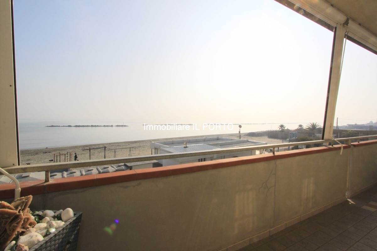 appartamento in vendita a Comacchio in zona Lido di Pomposa