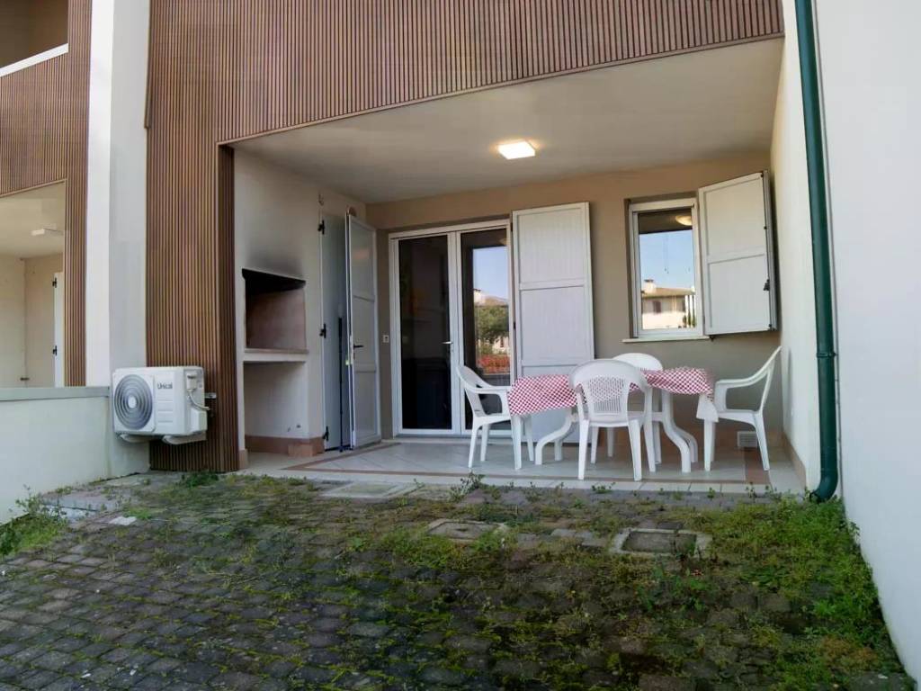 casa indipendente in vendita a Comacchio in zona Lido delle Nazioni