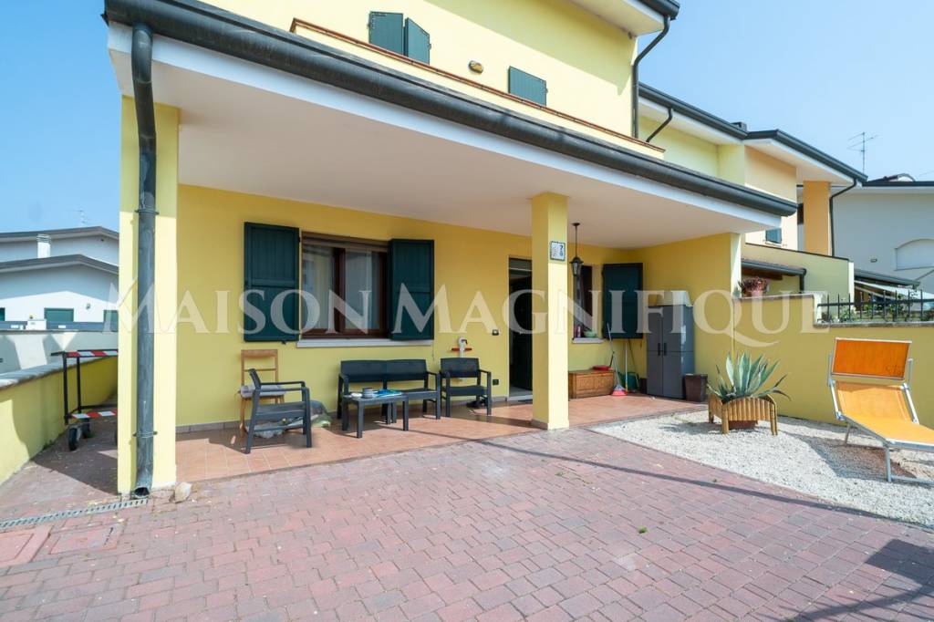 casa indipendente in vendita a Comacchio