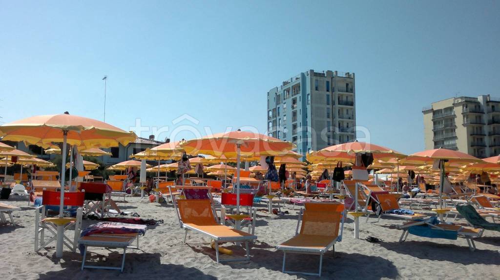 appartamento in vendita a Comacchio in zona Lido degli Scacchi