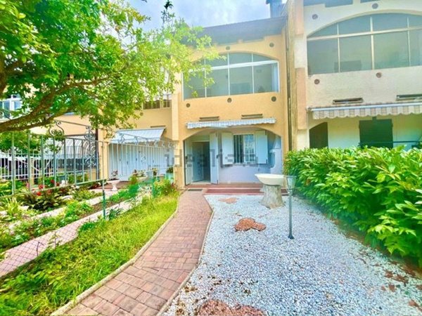 casa indipendente in vendita a Comacchio in zona Lido delle Nazioni