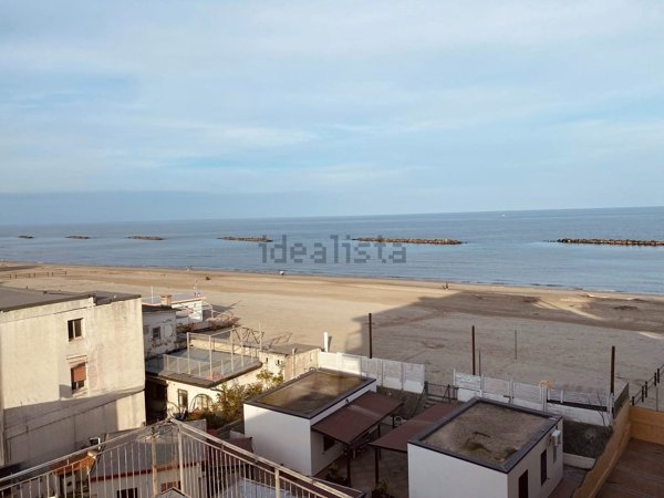 appartamento in vendita a Comacchio in zona Lido degli Scacchi