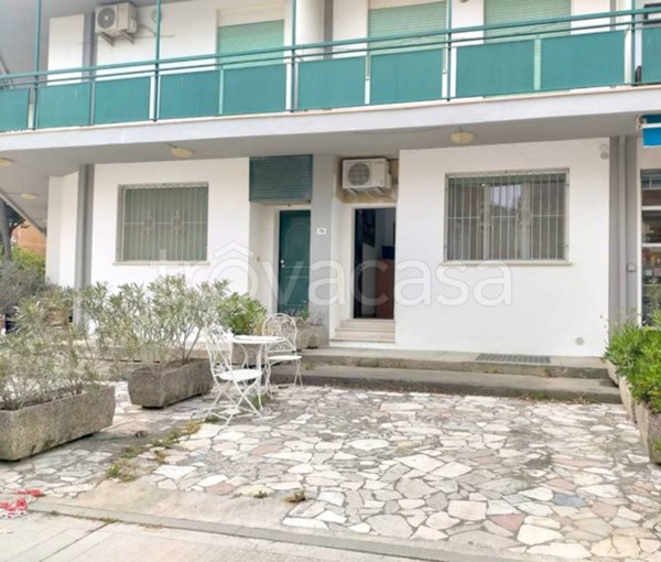 appartamento in vendita a Comacchio in zona Lido degli Estensi