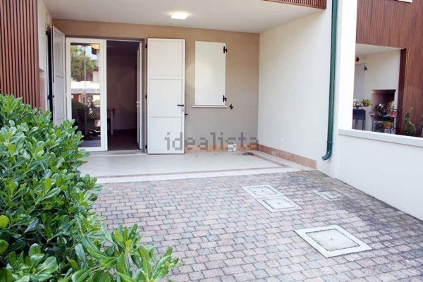 appartamento in vendita a Comacchio in zona Lido delle Nazioni