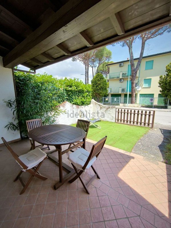 casa indipendente in vendita a Comacchio in zona Lido di Volano