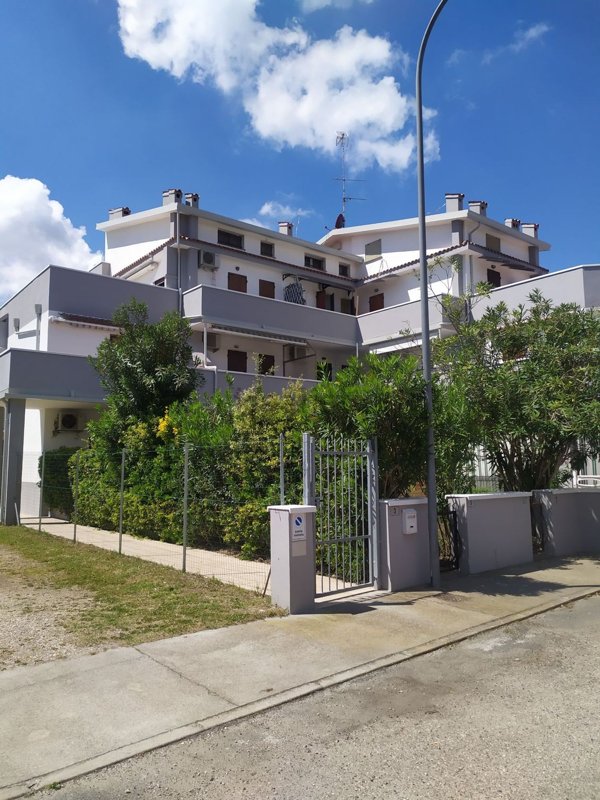 appartamento in vendita a Comacchio in zona Lido delle Nazioni