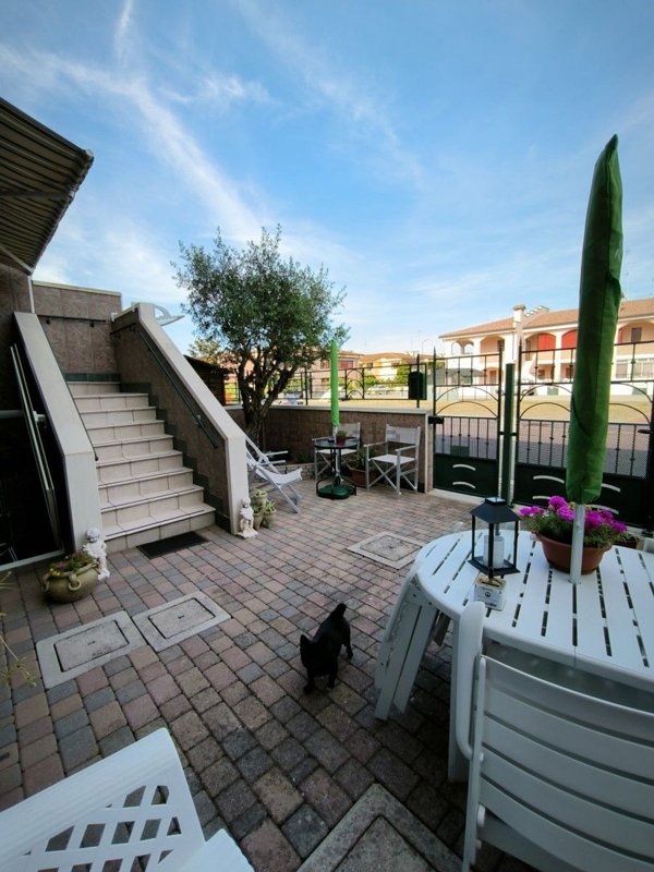 casa indipendente in vendita a Comacchio in zona Lido degli Scacchi