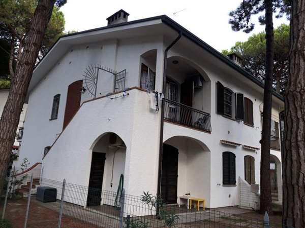 casa indipendente in vendita a Comacchio in zona Lido di Spina