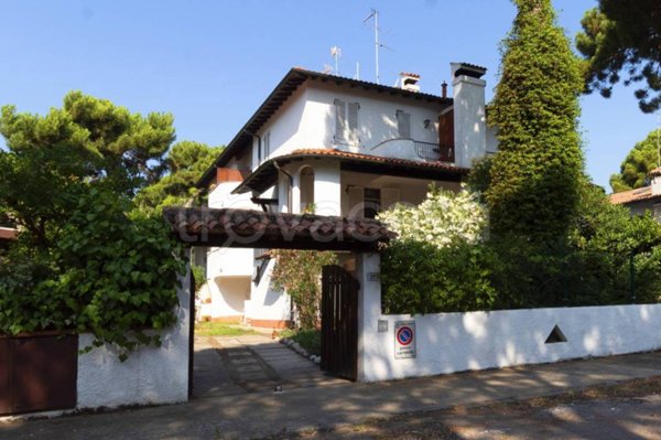 casa indipendente in vendita a Comacchio in zona Lido di Spina
