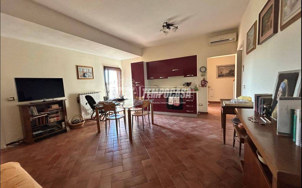 appartamento in vendita a Comacchio in zona Porto Garibaldi