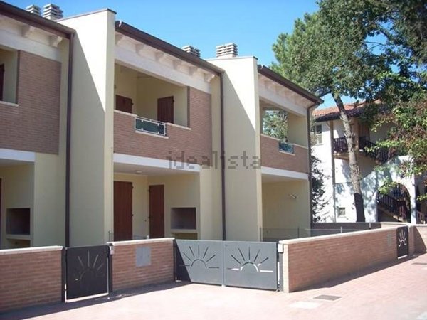 casa indipendente in vendita a Comacchio in zona Lido degli Scacchi