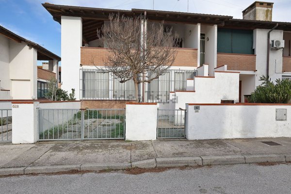 appartamento in vendita a Comacchio in zona Lido degli Estensi