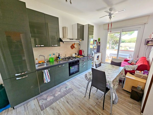 appartamento in vendita a Comacchio in zona Lido degli Estensi