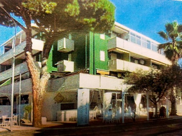 negozio in vendita a Comacchio in zona Lido di Spina