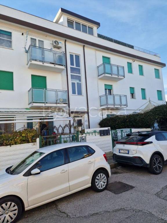 appartamento in vendita a Comacchio in zona Lido di Pomposa