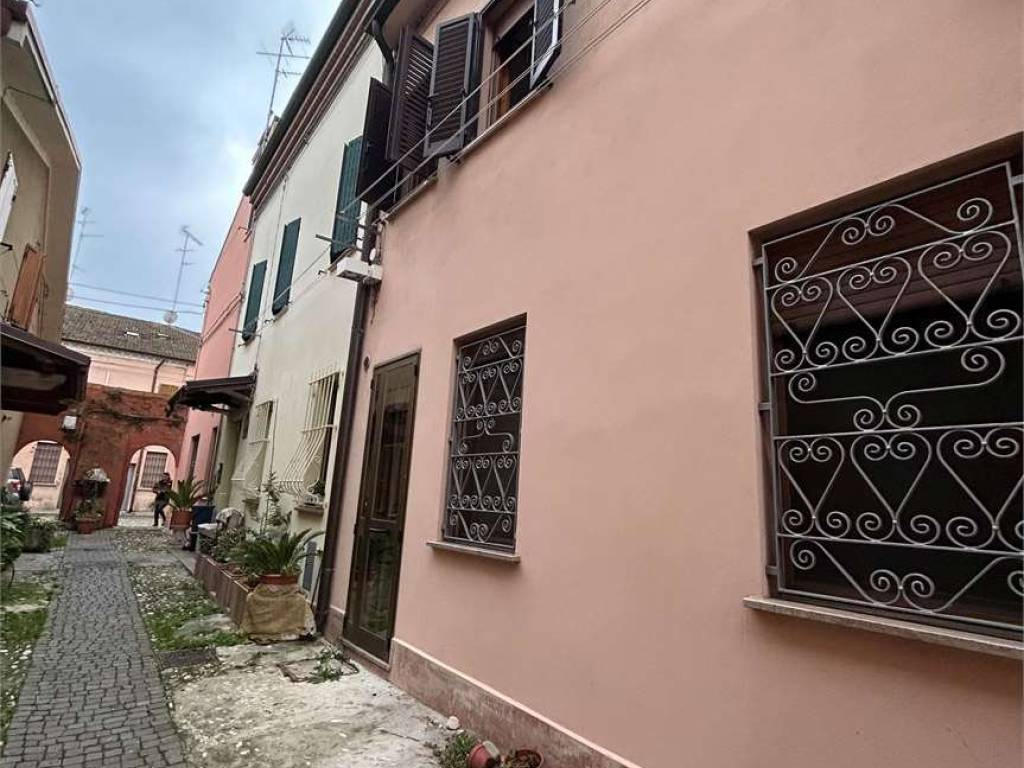 casa indipendente in vendita a Comacchio