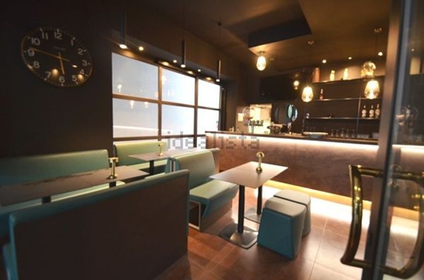 locale commerciale in vendita a Comacchio in zona Lido degli Estensi