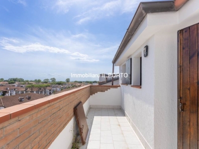 appartamento in vendita a Comacchio in zona Lido degli Estensi