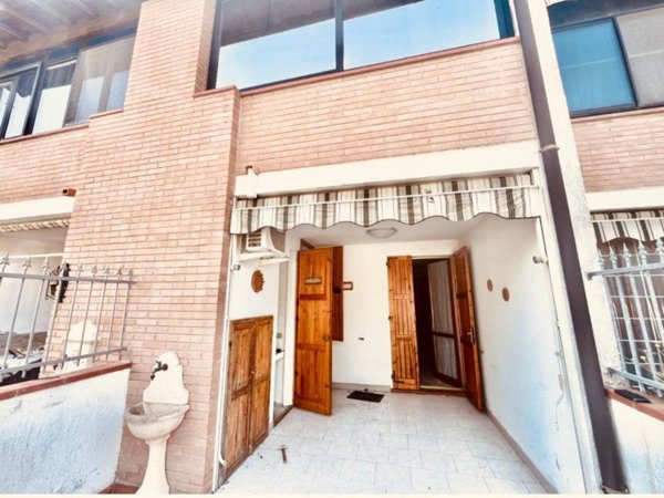 casa indipendente in vendita a Comacchio in zona Lido delle Nazioni