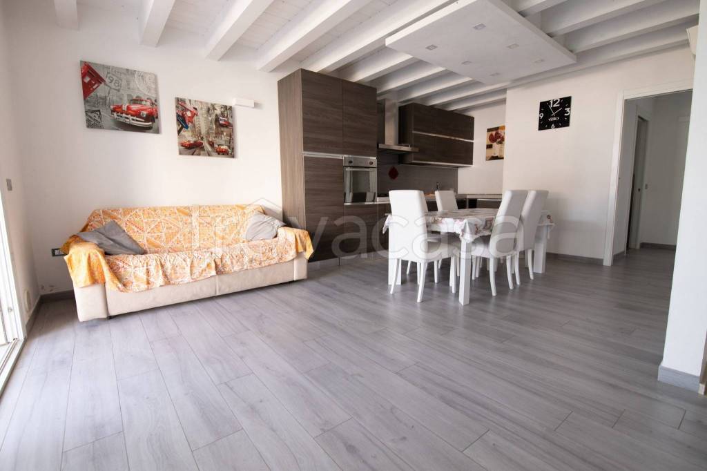 appartamento in vendita a Comacchio in zona Lido degli Estensi