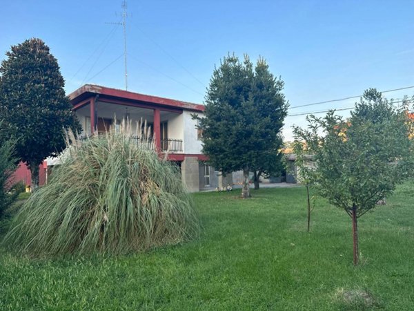 casa indipendente in vendita a Comacchio