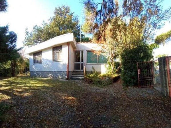 casa indipendente in vendita a Comacchio in zona Lido delle Nazioni