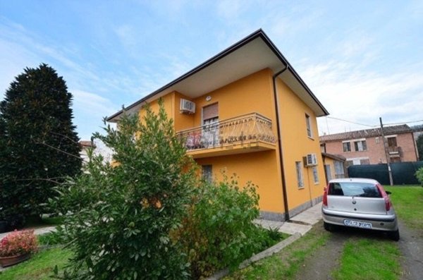 casa indipendente in vendita a Comacchio in zona San Giuseppe