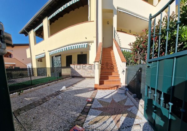 appartamento in vendita a Comacchio in zona Lido di Pomposa