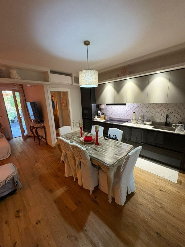 casa indipendente in vendita a Comacchio in zona Lido di Spina