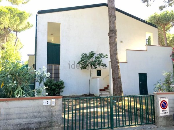 appartamento in vendita a Comacchio in zona Lido degli Estensi