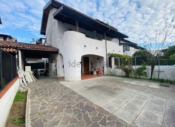 casa indipendente in vendita a Comacchio in zona Lido delle Nazioni