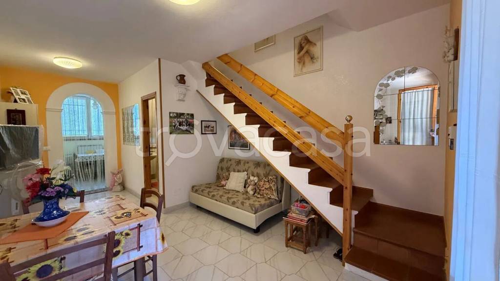 casa indipendente in vendita a Comacchio in zona Lido degli Estensi