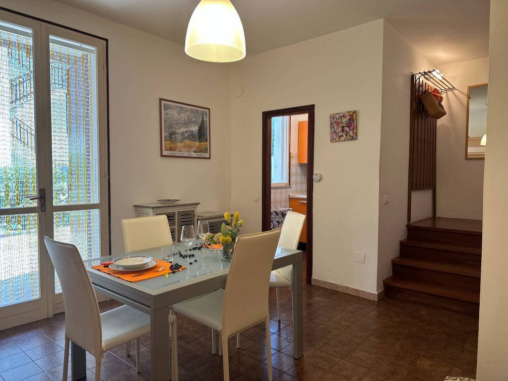 casa indipendente in vendita a Comacchio in zona Lido di Spina