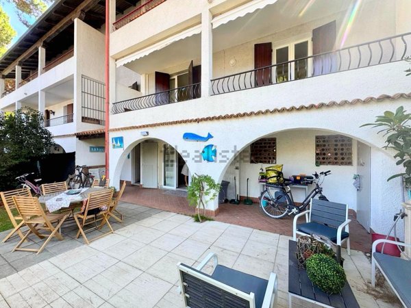 casa indipendente in vendita a Comacchio in zona Lido di Spina