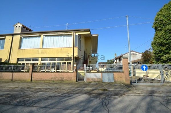 casa indipendente in vendita a Comacchio in zona Lido delle Nazioni