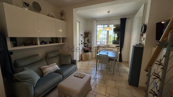 casa indipendente in vendita a Comacchio in zona Lido degli Estensi