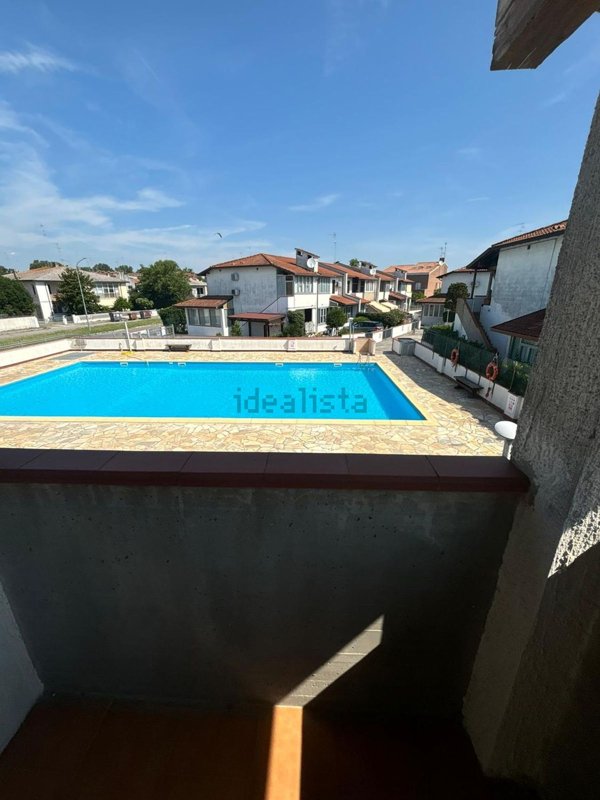 casa indipendente in vendita a Comacchio in zona Lido degli Estensi