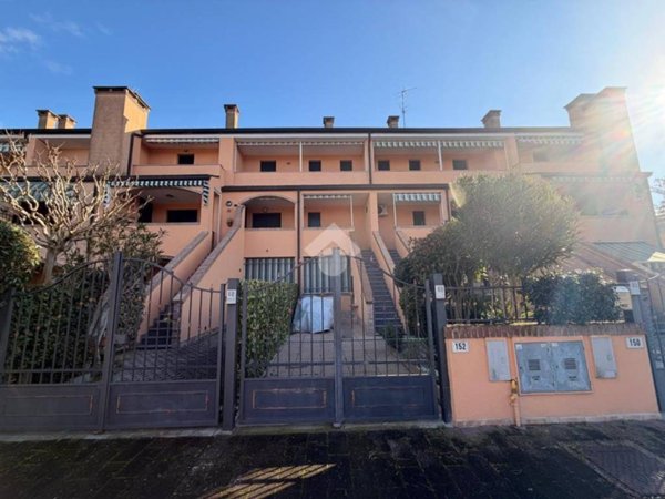 appartamento in vendita a Comacchio in zona Lido degli Estensi