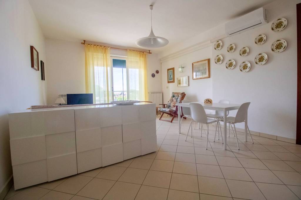 appartamento in vendita a Comacchio in zona Lido delle Nazioni