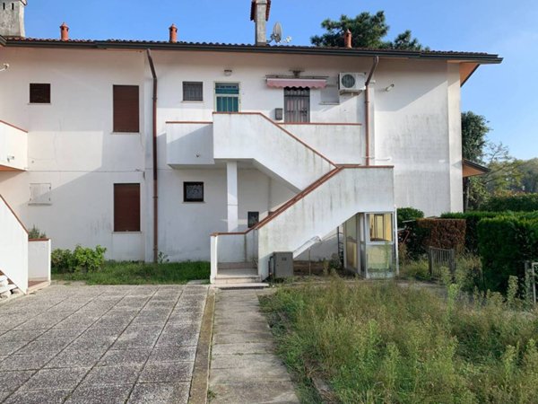 casa indipendente in vendita a Comacchio in zona Lido degli Scacchi