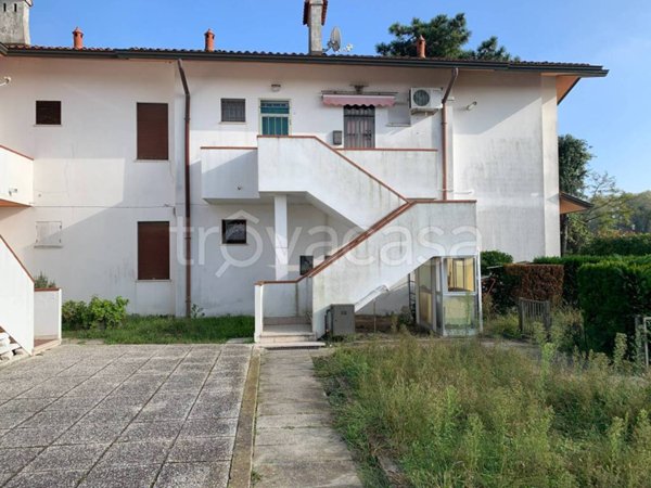 casa indipendente in vendita a Comacchio in zona Lido degli Scacchi