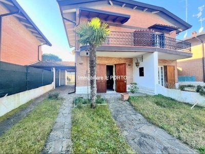 casa indipendente in vendita a Comacchio in zona Lido delle Nazioni