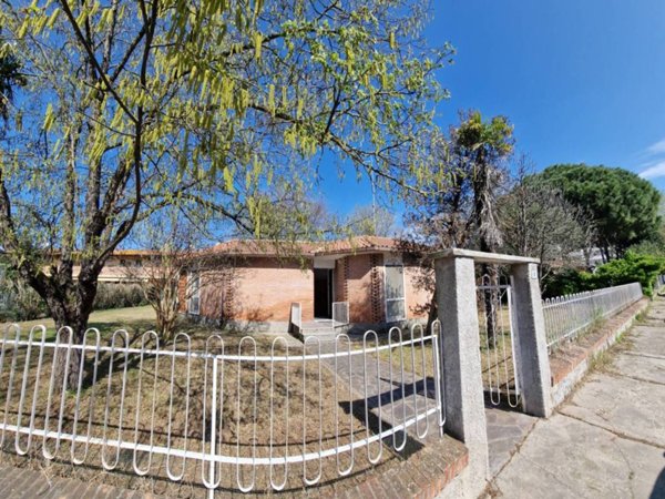 casa indipendente in vendita a Comacchio in zona Lido delle Nazioni