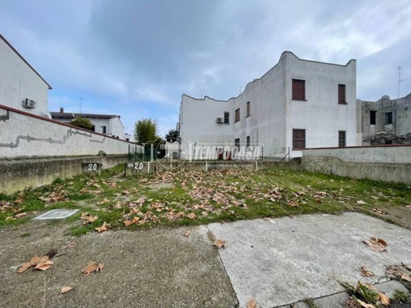 appartamento in vendita a Comacchio in zona Porto Garibaldi