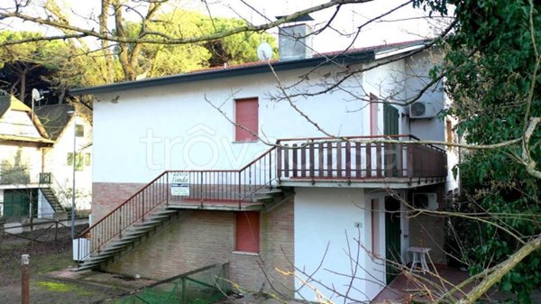 casa indipendente in vendita a Comacchio in zona Lido degli Estensi